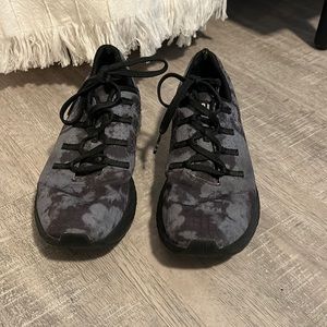 NOBULL WOMEN'S RIPSTOP RUNNER Size 6